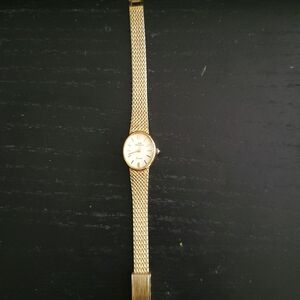 Elegant Gold Women's Watch